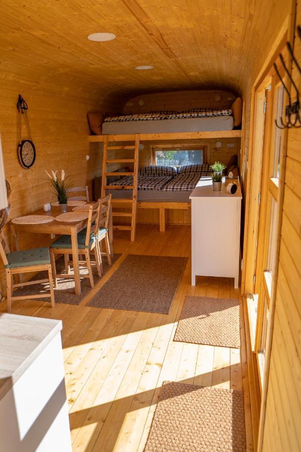 Maringotky Na Ruzku Hotel Nova Ves  Екстериор снимка